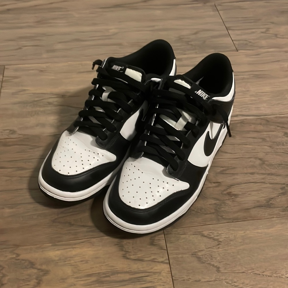 Nike Womens Dunk Low Panda Dunks